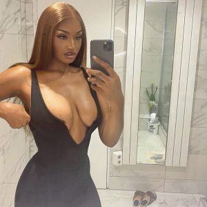 Folle d’envie ce soir Hayat - rencontre-Milf-Montpellier