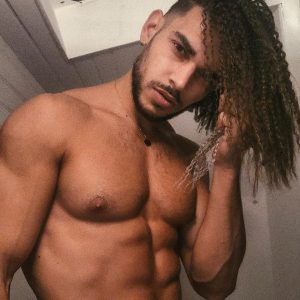 Viens réaliser mes fantasmes les plus tabous Samia - rencontre-Trans-Nantes
