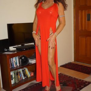 Faut que ça bouge là, j’y pense depuis trois jours… Lola - rencontre-Trans-Courbevoie